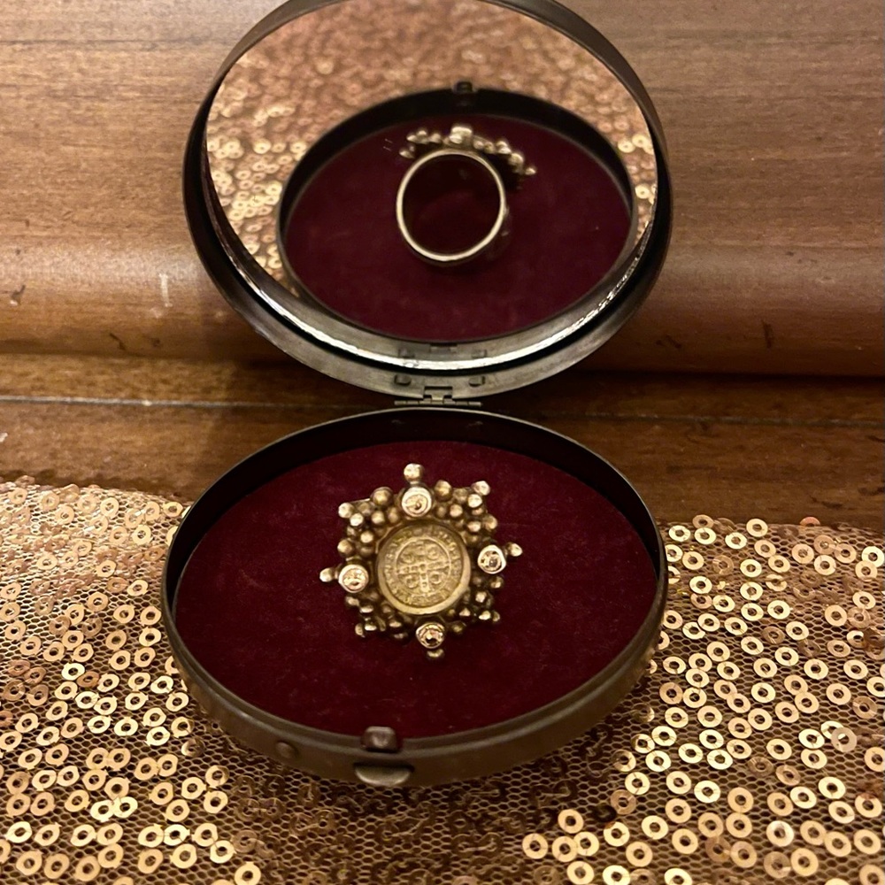 Virgins Saints and Angels (VSA) San Benito gold ring